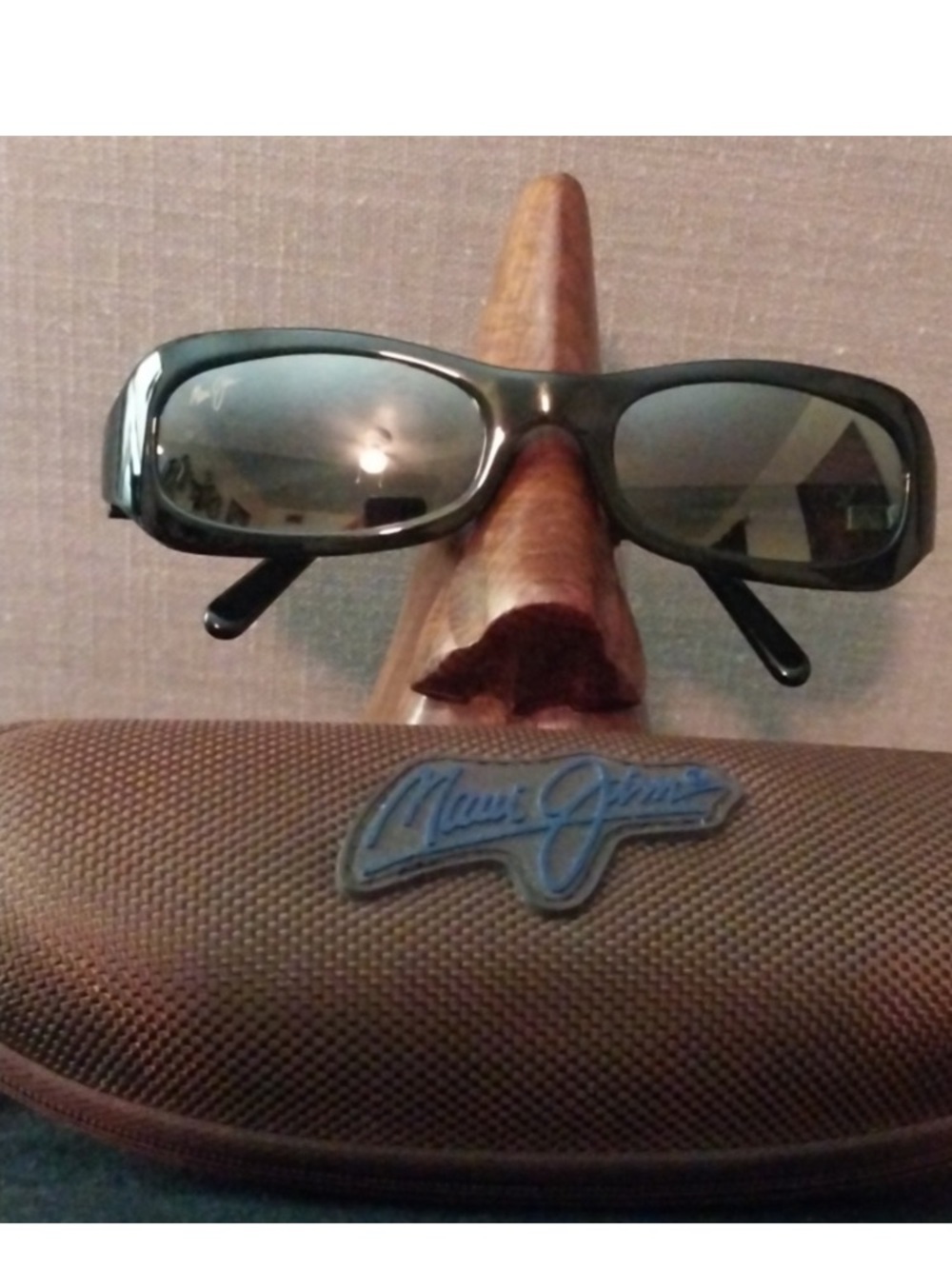 Maui Jim Matte Black Sunglasses Temple - MJ 190-02